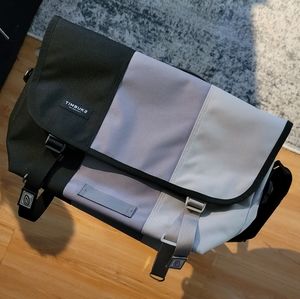 Timbuk2 Classic Messenger, Medium, Cloud